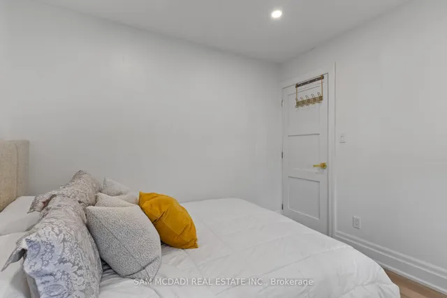 Additional image 26 of 2284 Glastonbury Rd