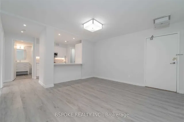 Additional image 6 of 105 McCaul St Unit 204