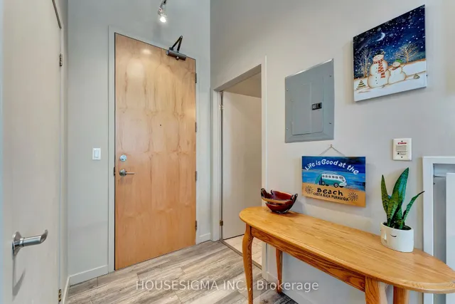 Additional image 7 of 410 King St Unit 118