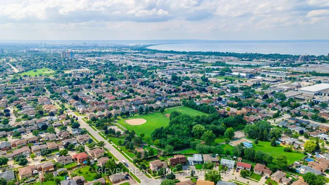 Additional image 44 of 112 Henley Dr