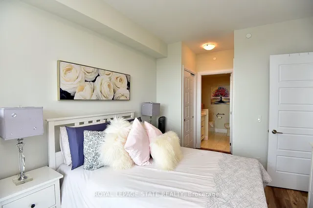 Additional image 18 of 2025 Maria St Unit 1006
