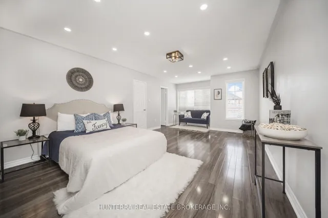 Additional image 20 of 38 Pebblestone Circ