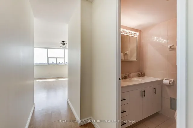 Additional image 30 of 65 Huntingdale Blvd Unit 1908