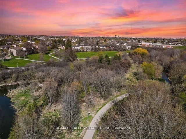 Additional image 37 of 140 Pressed Brick Dr
