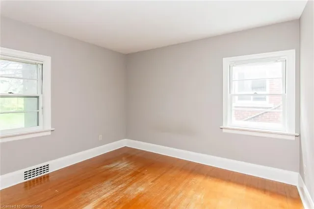 Additional image 14 of 330 Weber St