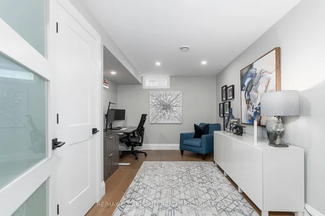 Additional image 34 of 152 Moore Cres