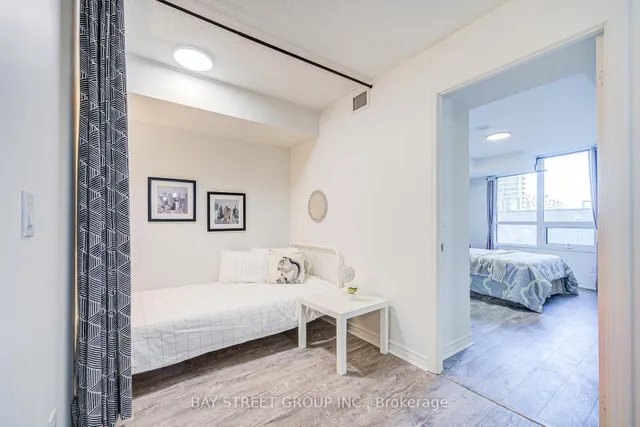 Additional image 36 of 25 Lower Simcoe St Unit 627