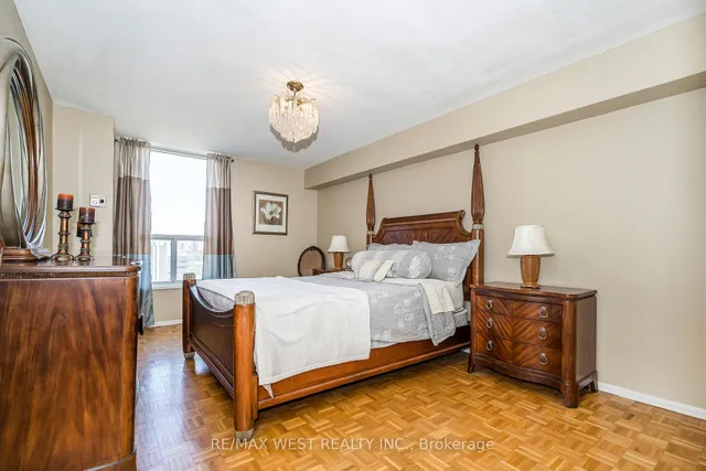 Additional image 11 of 85 Emmett Ave Unit 1908