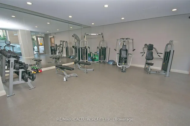 Additional image 27 of 1 Bedford Rd Unit 818