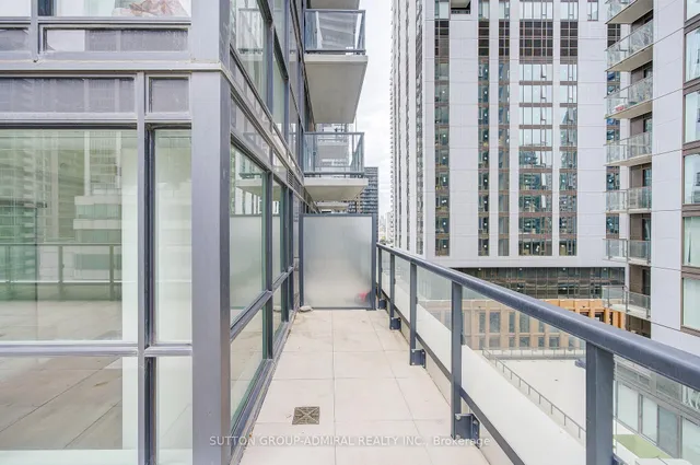 Additional image 17 of 87 Peter St Unit 1613