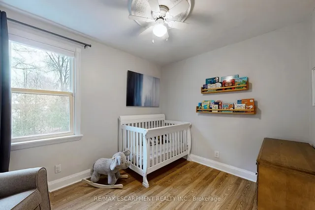 Additional image 21 of 37 Salem Ave