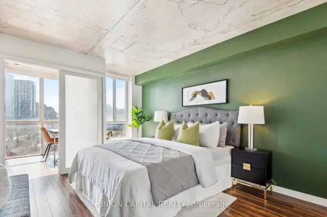 Additional image 10 of 801 King St Unit 609