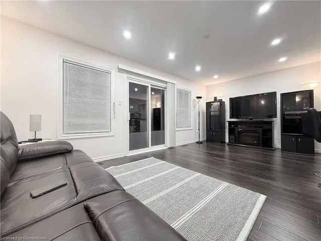 Additional image 18 of 95 Indigo St