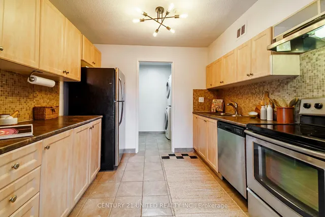 Additional image 16 of 140 Ling Rd Unit 101