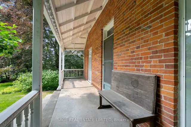 Additional image 25 of 322 La Rose Ave