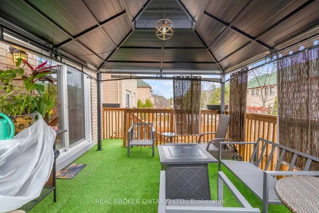 Additional image 20 of 85 Provincial Pl