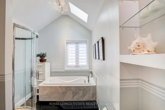 Additional image 13 of 231 Bingham Ave