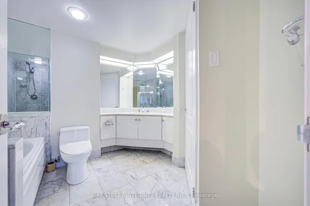 Additional image 34 of 38 Elm St Unit 2606