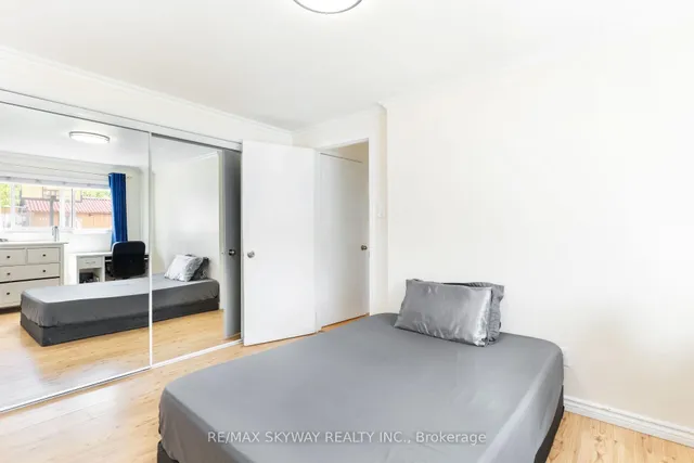 Additional image 34 of 144 Archdekin Dr