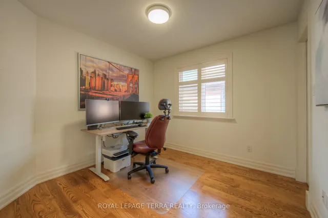 Additional image 30 of 217 1/2 Federal St