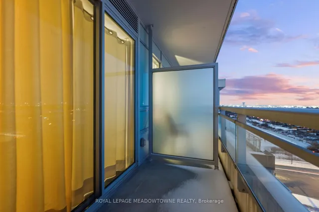 Additional image 30 of 1050 Main St Unit 809