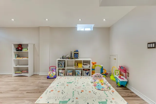 Additional image 40 of 5331 Applegarth Dr