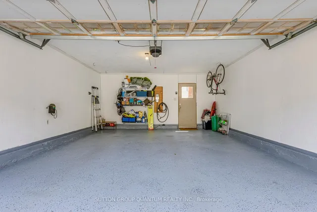 Additional image 49 of 215 ROXTON Rd