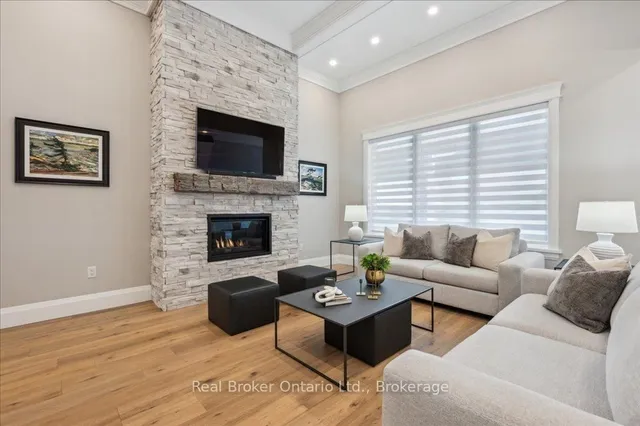 Additional image 4 of 297 Field Sparrow Cres