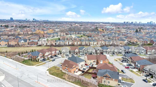 Additional image 44 of 2 Timbercove Rd