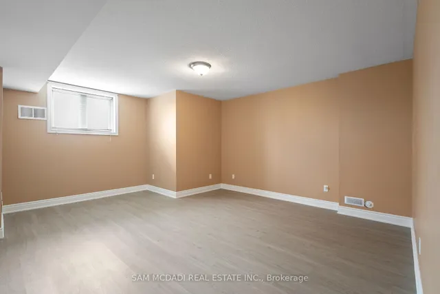 Additional image 31 of 15 Eaglesprings Cres