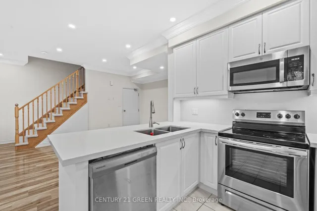 Additional image 23 of 383 Dundas St Unit 51