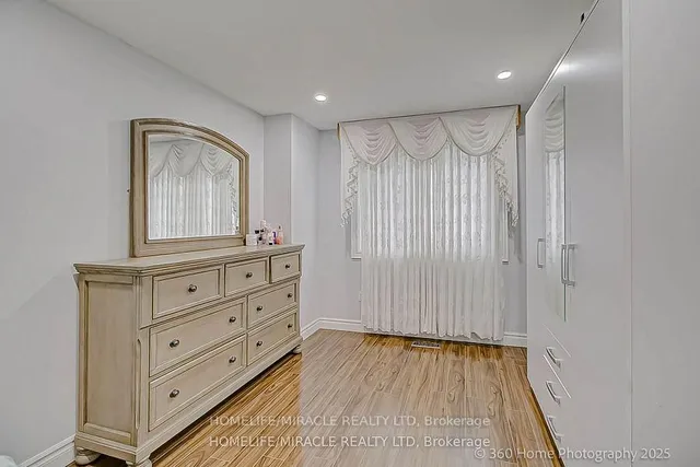 Additional image 25 of 94 Brimley Rd