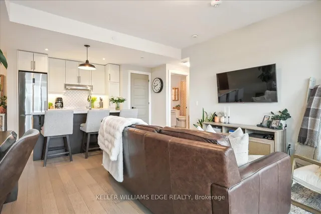 Additional image 23 of 2025 Maria St Unit 1401