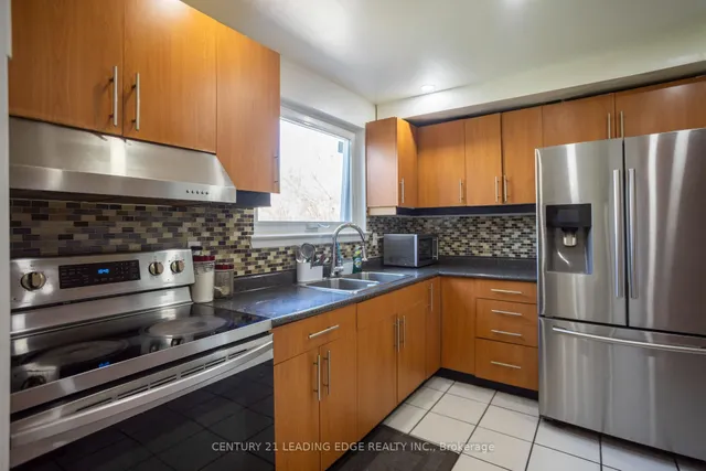 Additional image 15 of 111 Folkstone Cres