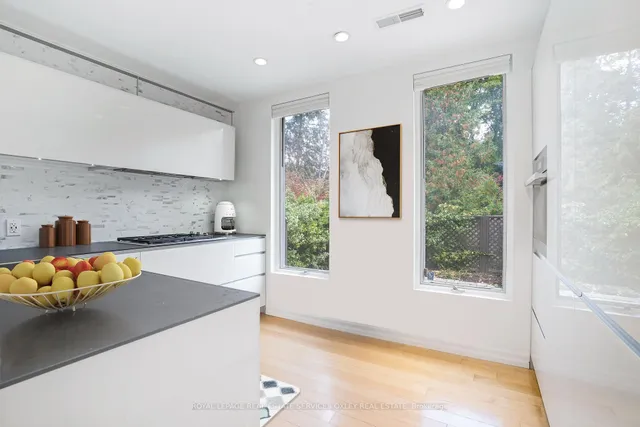 Additional image 6 of 58 Elm Ave Unit TH4