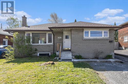 1512 LAPERRIERE AVENUE|Ottawa, Ontario K1Z7S9