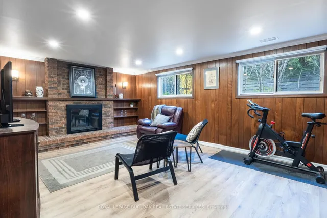 Additional image 20 of 401 Norrie Cres