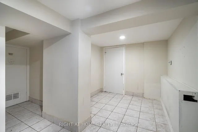 Additional image 21 of 76 Habitant Dr