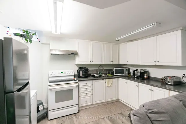 Additional image 19 of 5129 Boardwalk Dr