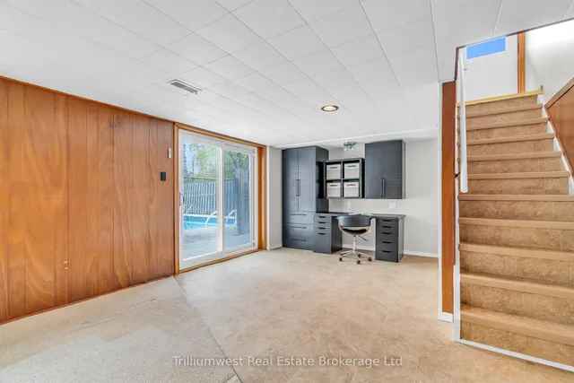 Additional image 25 of 147 Village Rd