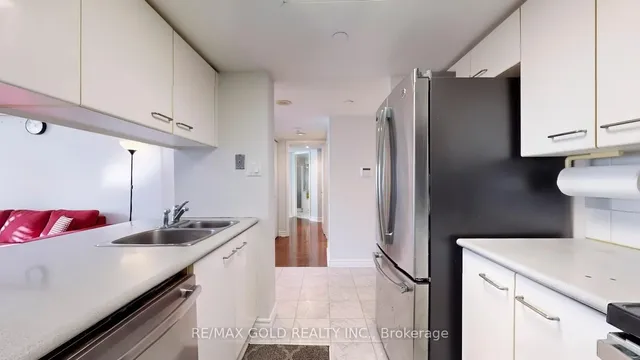 Additional image 12 of 38 Elm St Unit 3003