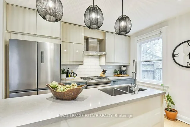 Additional image 12 of 16 Firstbrooke Rd