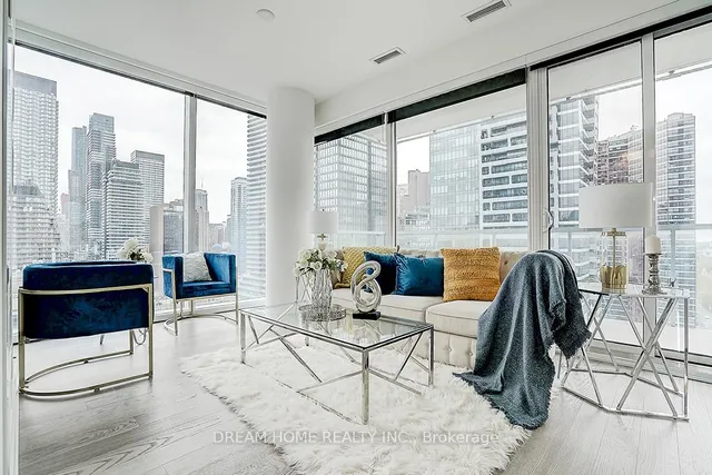 Additional image 19 of 3 Gloucester St Unit 1809