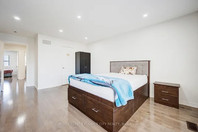 Additional image 32 of 79 Yellowknife Rd