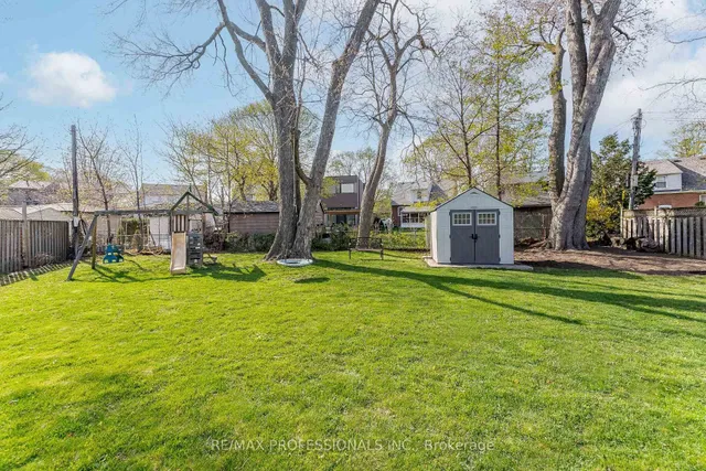 Additional image 44 of 10 Woodbury Pl