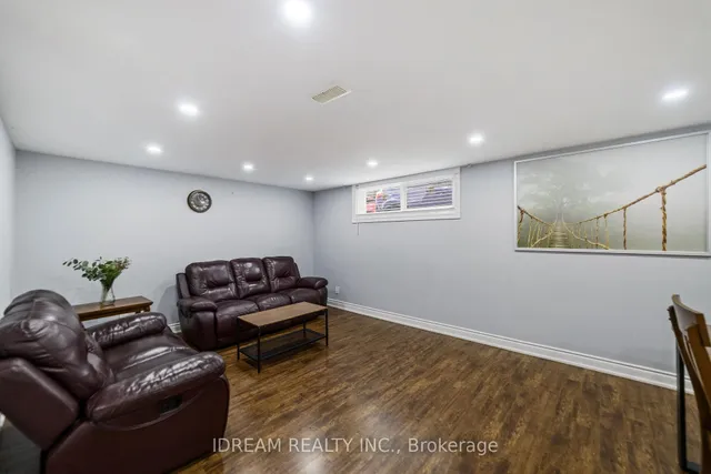 Additional image 28 of 33 Alderney Ave