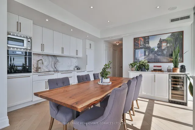 Additional image 7 of 88 Blue Jays Way Unit 3709