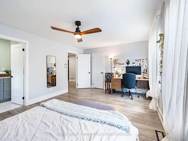 Additional image 38 of 302 Leacock Ave