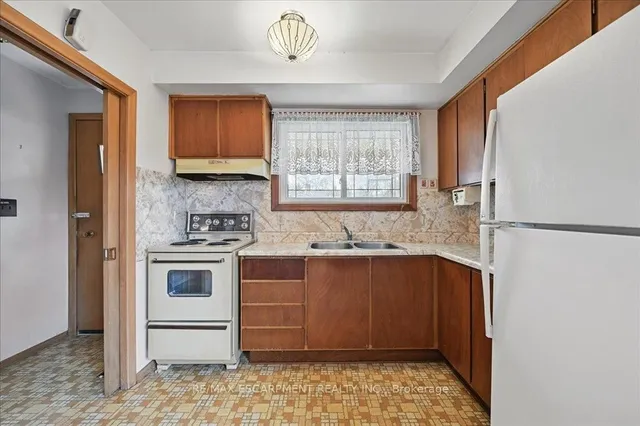 Additional image 16 of 269 Rainbow Dr