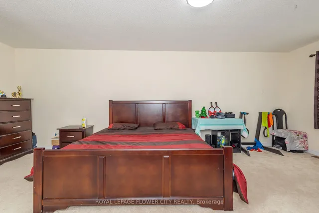 Additional image 23 of 8 Washburn Rd